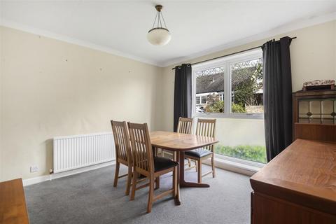 5 Hewett Close, Caversham, Reading, RG4 7ER