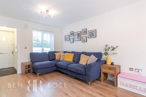 6 Saxon Place, Penwortham, Preston, PR1 9RW