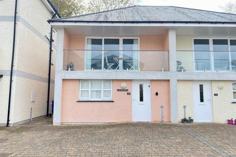 2 bedroom semi-detached house for sale, 25 Menai Quays, Menai Bridge