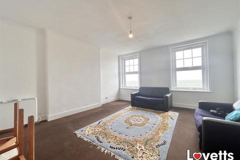 2 bedroom apartment for sale, Lewis Crescent, Cliftonville, Margate, CT9