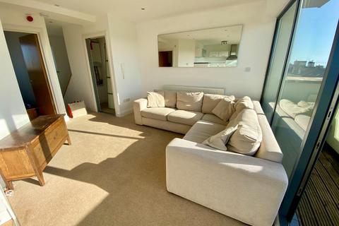 1 bedroom apartment to rent, Queens Road, Penarth