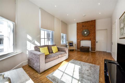 1 bedroom apartment for sale, High Street, Andover