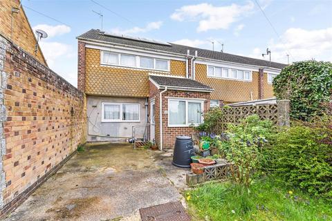 3 bedroom end of terrace house for sale, Harrow Way, Andover