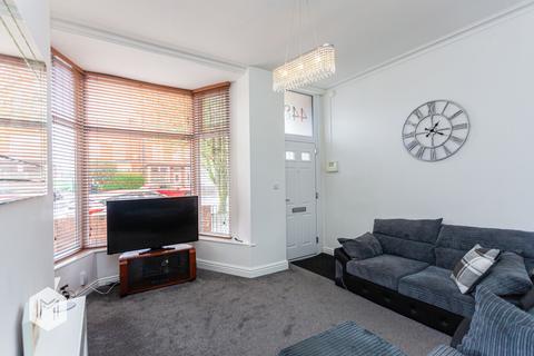 3 bedroom end of terrace house for sale, Tonge Moor Road, Bolton, Greater Manchester, BL2 3BQ