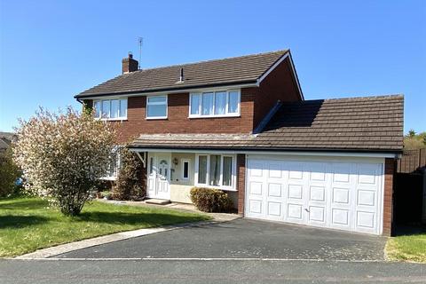 4 bedroom detached house for sale, 1 Worthington Drive, Shrewsbury, SY3 6BT