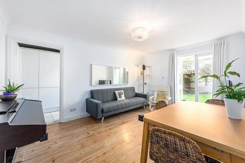 2 bedroom apartment for sale, Albion Road, London, N16