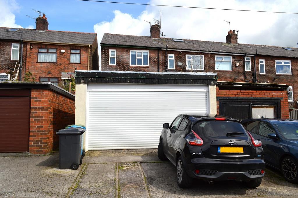 Detached Double Garage