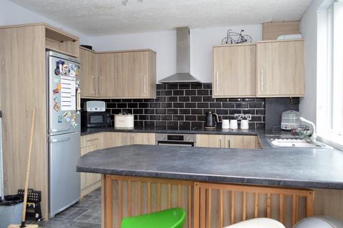 236 Heron Street, Oldham, OL8 4NB