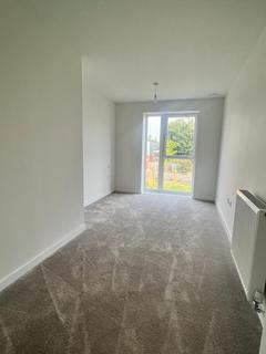 2 bedroom flat to rent, The Arches, Watford