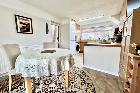 8 Sandgate Rise, Kippax, Leeds, LS25 7PZ