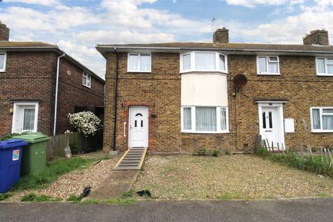 3 bedroom end of terrace house for sale, Victoria Street, Sheerness