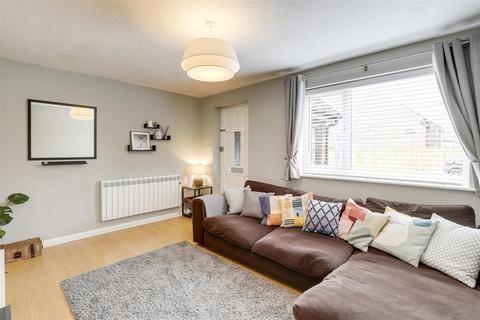 2 bedroom semi-detached house for sale, Lindale Close, Gamston NG2