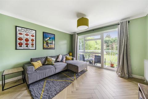 1 bedroom flat to rent, Upper Brighton Road, Surbiton