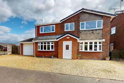 4 bedroom detached house for sale, Woolston Court, Gretton, Corby