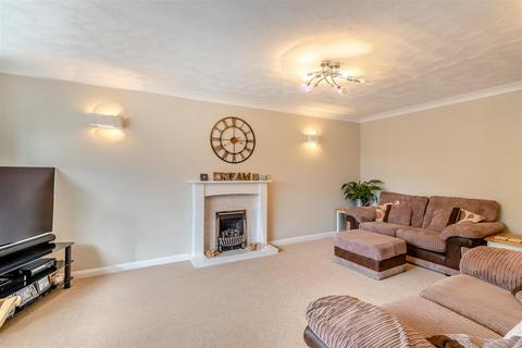 4 bedroom detached house for sale, Woolston Court, Gretton, Corby