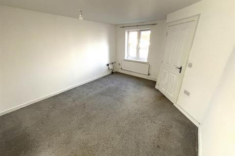 3 bedroom terraced house for sale, Bryant Close, Chippenham