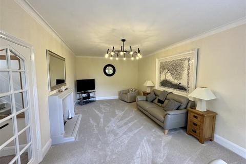 3 bedroom detached house for sale, Briar Walk, Darlington