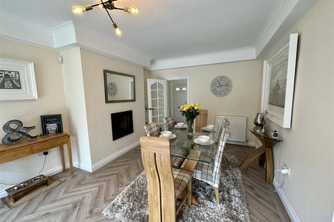 1 Briar Walk, Darlington, DL3 8QU