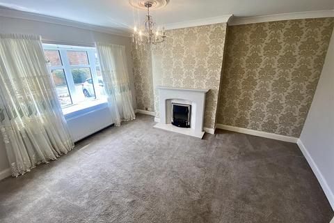 4 bedroom semi-detached house for sale, Hollywell Court, Ushaw Moor, Durham