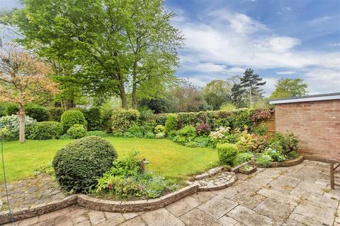 2 bedroom detached bungalow for sale, Peace Drive, off Portland Crescent, Shrewsbury