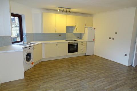 2 bedroom apartment to rent, Manor Square, Yeadon, Leeds, West Yorkshire
