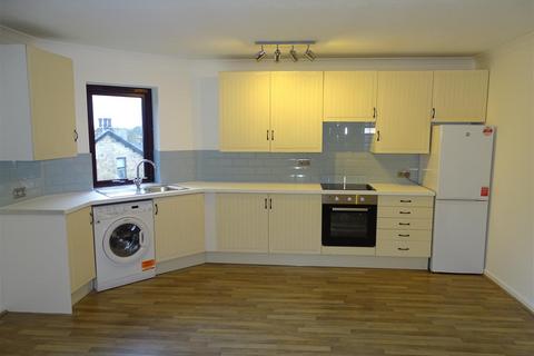 2 bedroom apartment to rent, Manor Square, Yeadon, Leeds, West Yorkshire