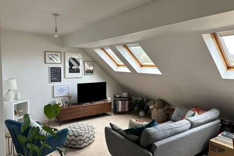 2 bedroom flat to rent, Bagley Lane, Farsley