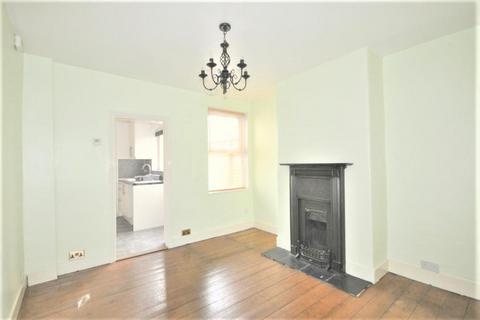 2 bedroom house to rent, Ridge Street, Watford WD24