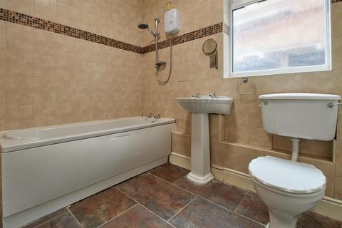 3 bedroom terraced house for sale, Edward Street, Hinckley