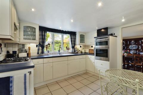 3 bedroom cottage for sale, Hereford Road, Weobley, Hereford