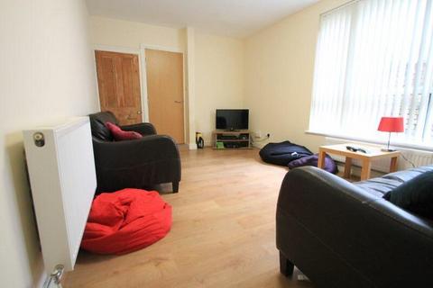 Colum Road - 8 bedroom terraced house to rent