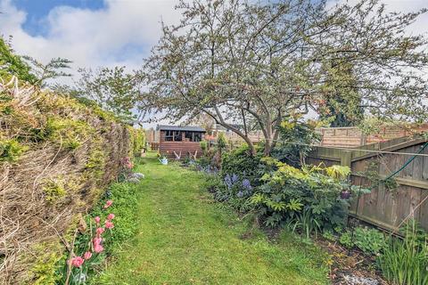 3 bedroom terraced house for sale, Laceys Lane, Exning CB8