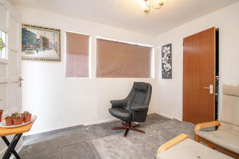 9 Avondale, Cotgrave, Nottingham, NG12 3LR
