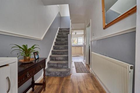 3 bedroom semi-detached house for sale, Bearsden Crescent, Hinckley