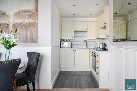 2 bedroom apartment for sale, Victoria Terrace, Hove