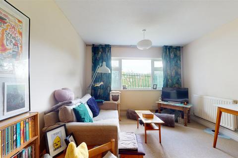 1 bedroom flat for sale, Durweston Walk,Stockwood