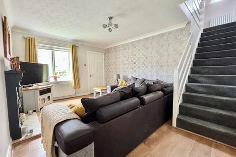 3 bedroom detached house for sale, Showfield Close, Sherburn In Elmet, Leeds
