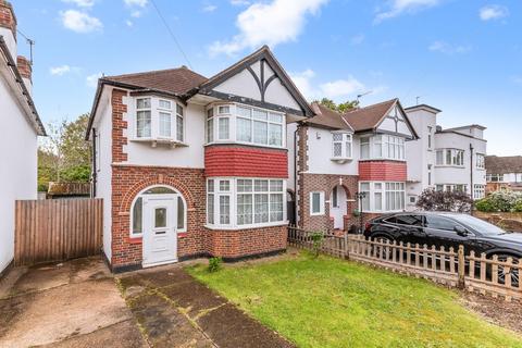 3 bedroom detached house for sale, Manor Drive North, New Malden