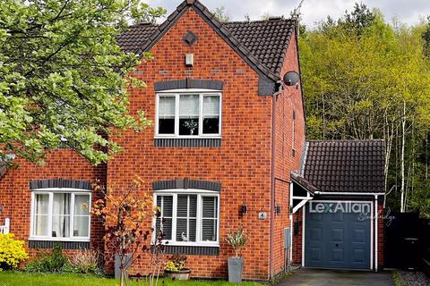 2 bedroom semi-detached house for sale, Silvester Way, Brierley Hill