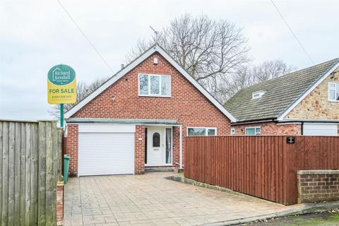 3 bedroom detached bungalow for sale, Chancery Lane, Ossett WF5