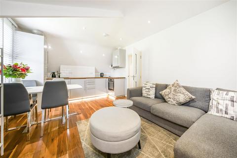 2 bedroom apartment for sale, Merton Road, Wimbledon