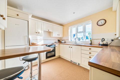 2 bedroom retirement property for sale, Church Road, Haslemere, GU27