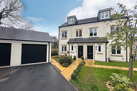 4 bedroom semi-detached house for sale, Mill Court , Chinley, High Peak, SK23