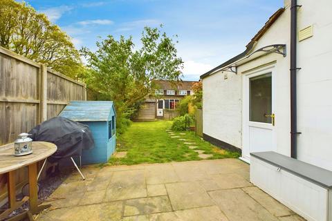 52 Spencers Road, Horsham, RH12 2JG