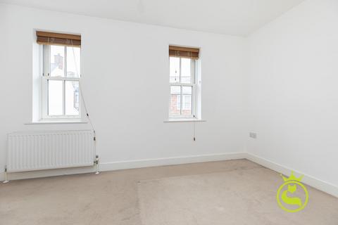 16 Chalice Close, Parkstone, Poole, BH14 0JS