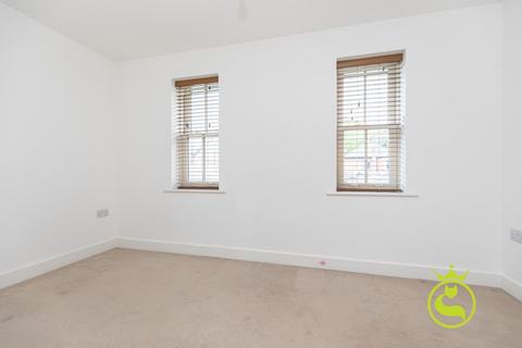16 Chalice Close, Parkstone, Poole, BH14 0JS