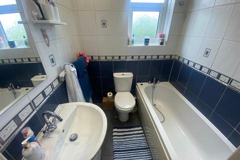 376 Burnley Lane, Chadderton, Oldham, OL1 2QP