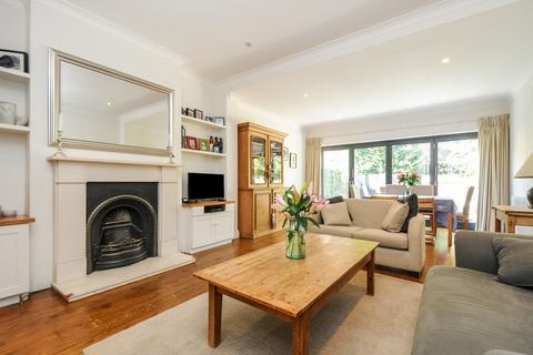 46 Chesham Road, Kingston Upon Thames, KT1 3AQ