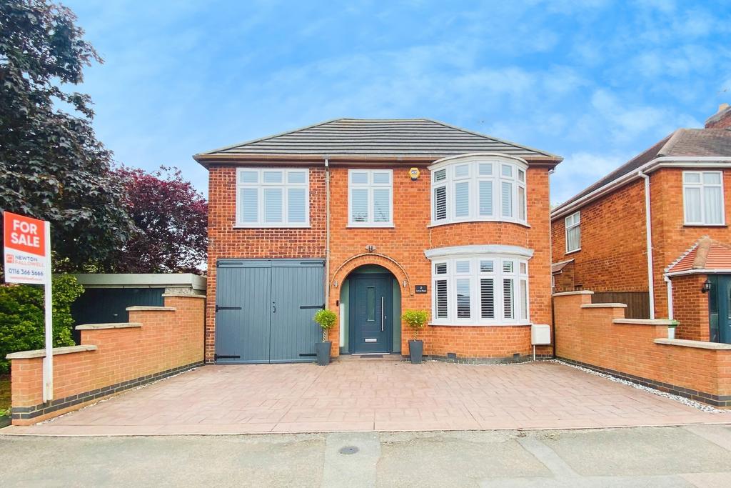 Acres Road, Leicester Forest East, LE3 5 bed detached house for sale £485,000