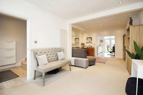 2 Acres Road, Leicester Forest East, Leicester, LE3 3HA